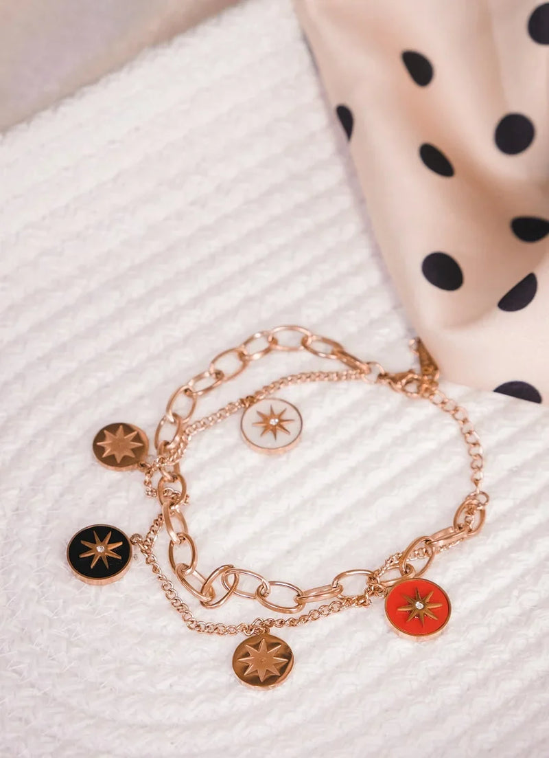 BRACELET